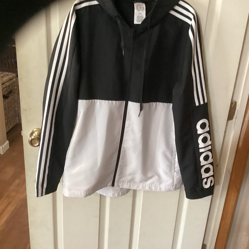 adidas Men's Essentials Colorblock Windbreaker, Black/White/White med